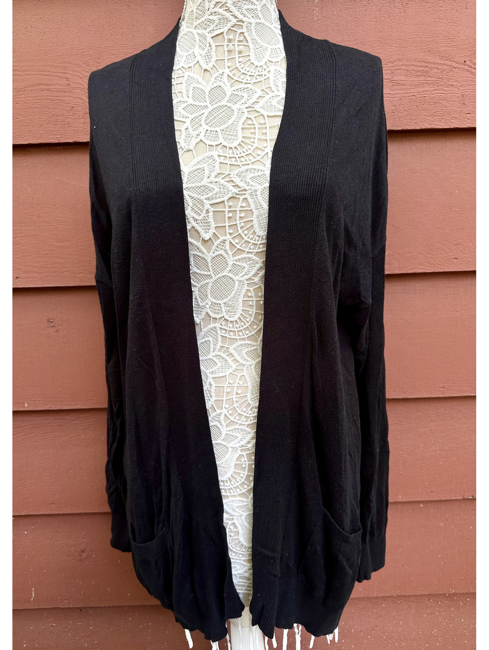 Apt. 9 Black Open Front Cardigan Minimalist Preppy Style with Pocket‎